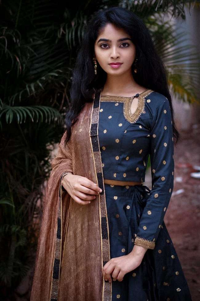 Actress Akila Narayanan Stills